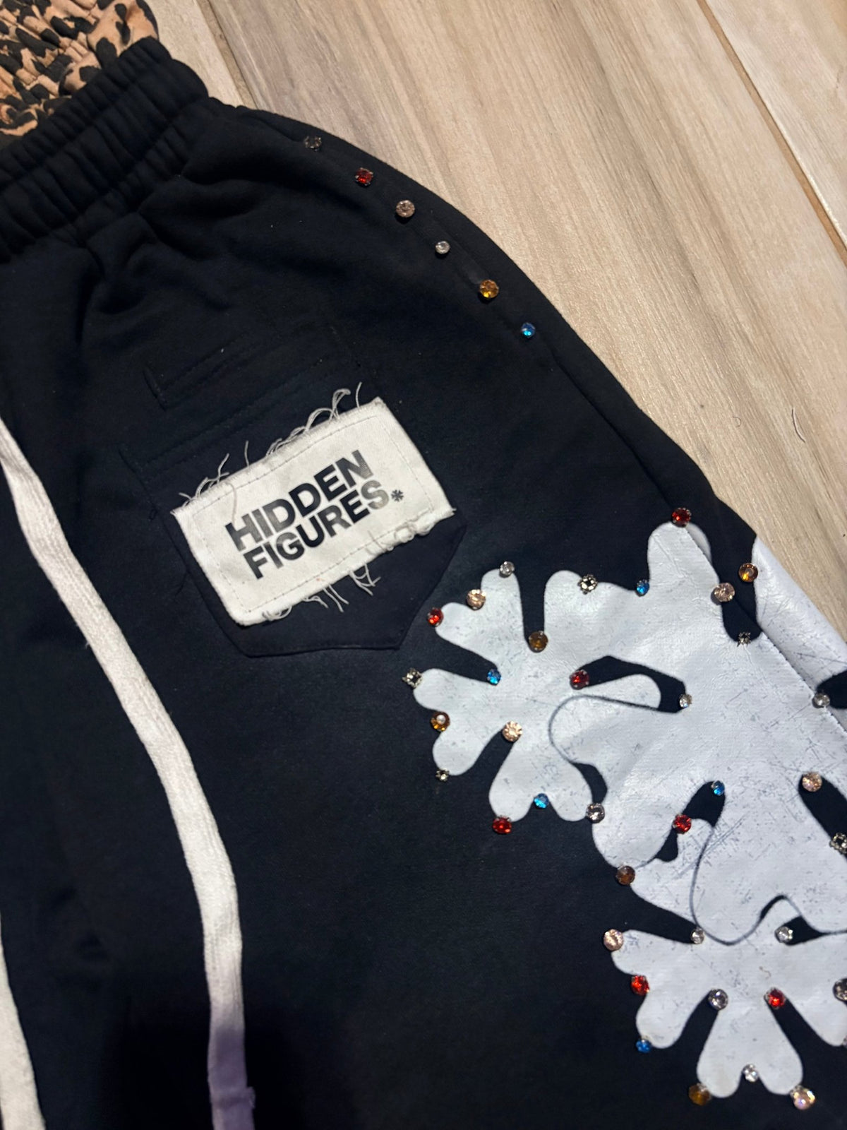 Black “HIDDEN” Shorts - HiddenfiguresUS